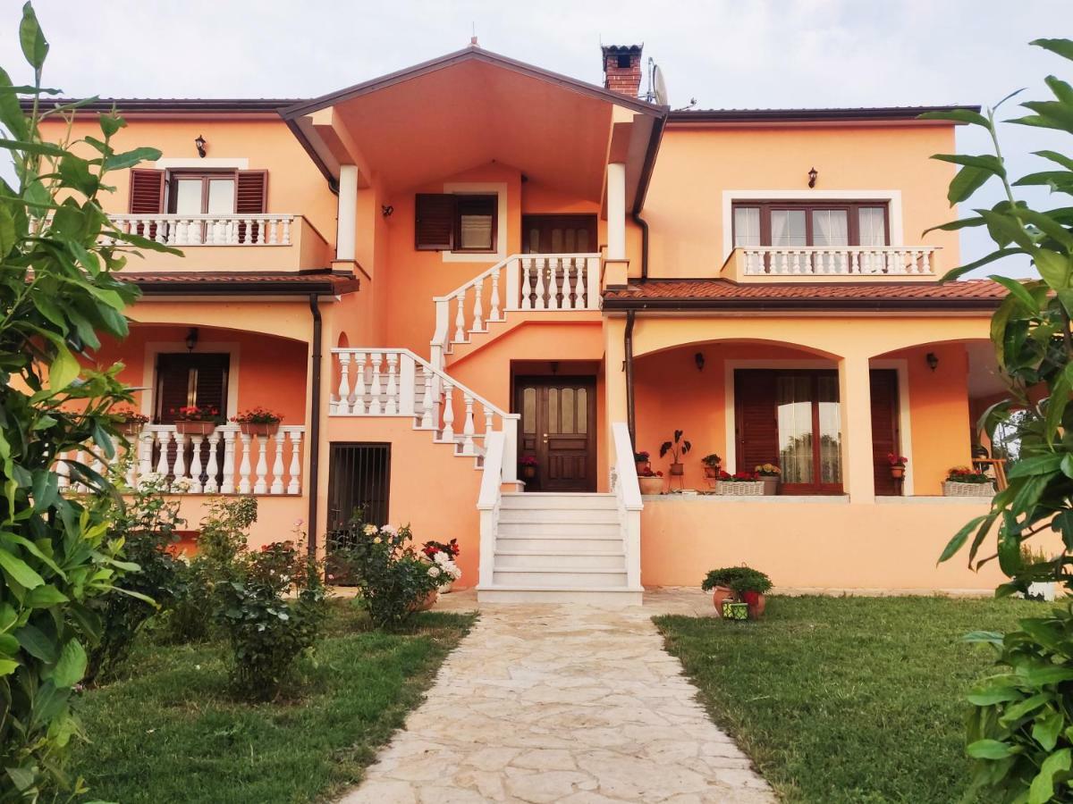 Apartment Luna Umago Exterior foto